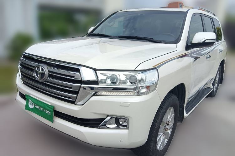 Used Toyota Land Cruiser 2018 4.6L GX-R Middle East