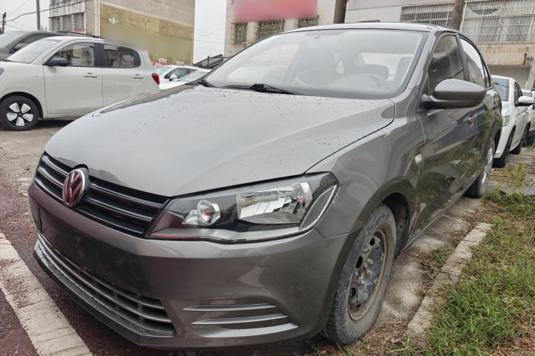 Used Volkswagen Jetta 2013 1.6L Manual Fashion Edition