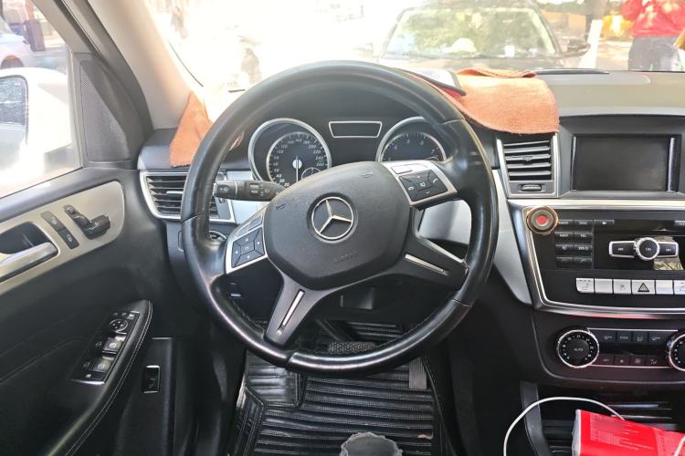 Used Mercedes-Benz M-Class 2012 ML 300