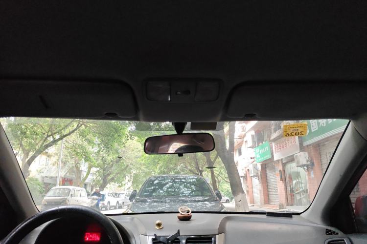 Used Hyundai Verna (older generation) 2010 Sedan 1.4L Automatic Comfort Model GS
