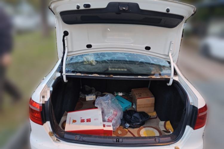 Used Volkswagen Lavida 2013 Restyled Classic 1.6L Automatic Comfort Edition Trunk