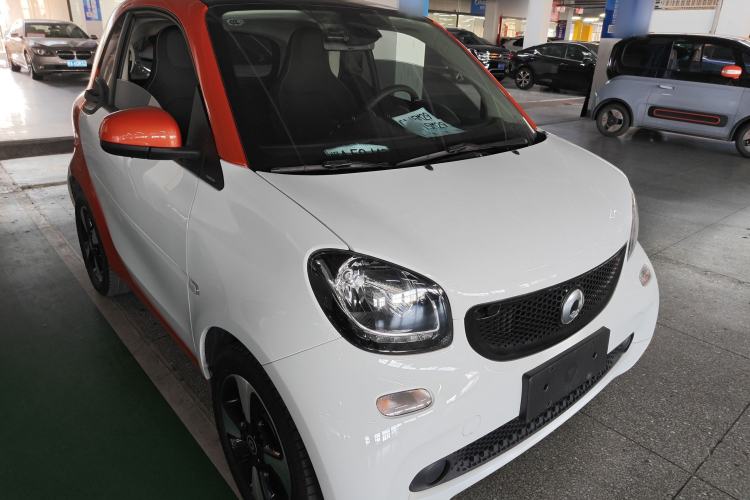 Used smart fortwo 2018 1.0L 52kW Hardtop Passion Edition China V Standard
