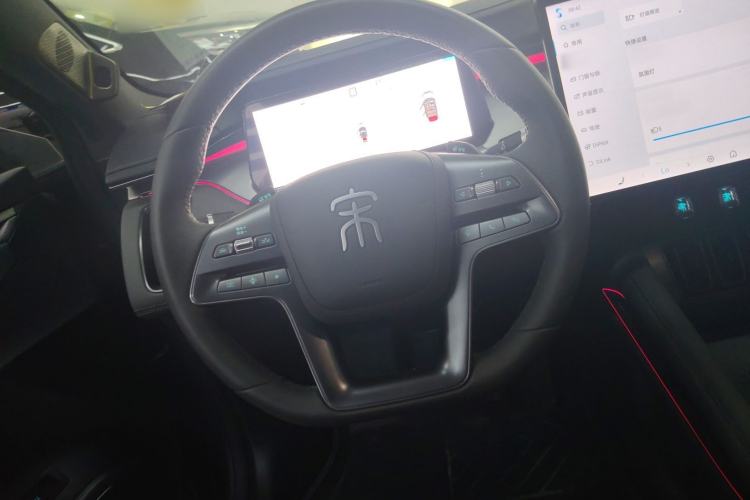 Used BYD Song L EV 2025 Intelligent Driving Version 662 km LiDAR Excellence Edition
