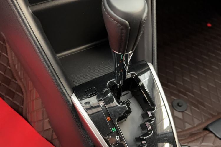 Used Toyota YARiS L Zhi Xuan 2022 X-Trail 1.5L CVT Luxury PLUS Edition