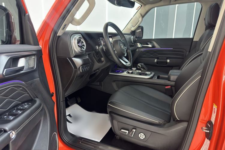 Used Tank 300 2021 City Edition 2.0T—Truly Stylish
