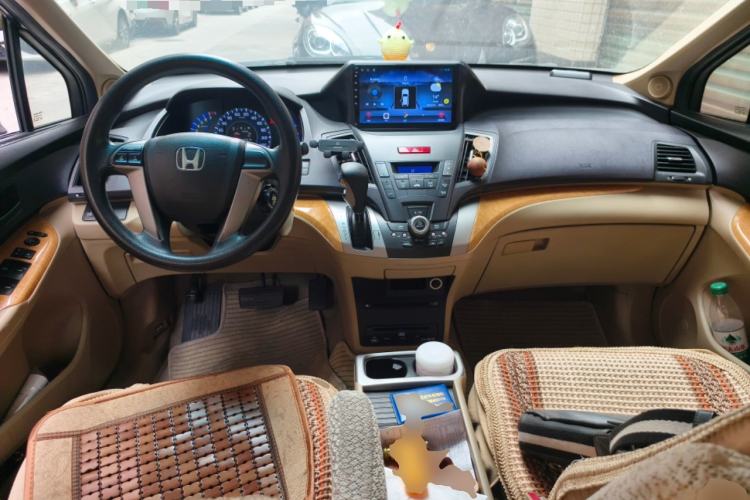 Used Honda Odyssey 2009 2.4L Comfort Edition Center Console