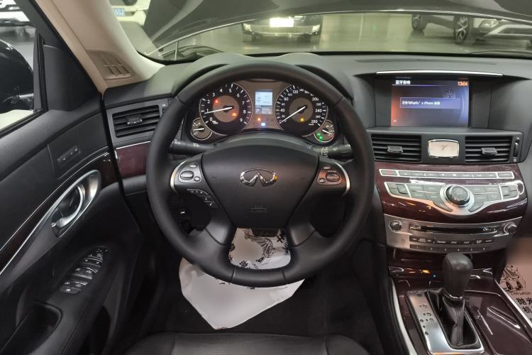 Used Infiniti Q70 2019 Q70L 2.0T Enjoyment Edition PLUS