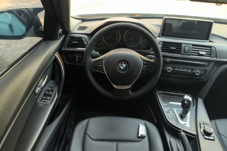 Used BMW 3 Series 2013 320Li Fashion Model Steering Wheel