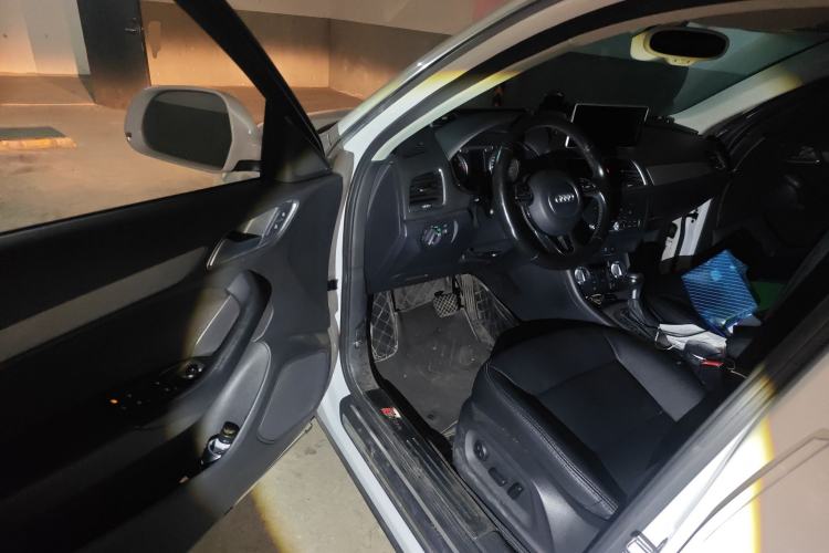 Used Audi Q3 2016 30 TFSI Collector's Edition Intelligent Model