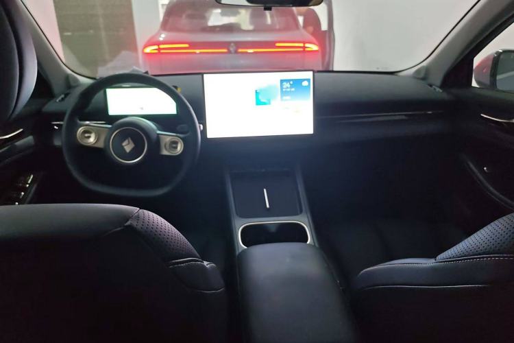 Used Baojun Yunhai 2024 140km Plug-in Hybrid Version