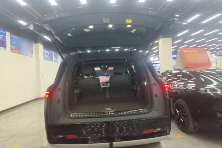 Used Denza N9 2025 Prestige Version
