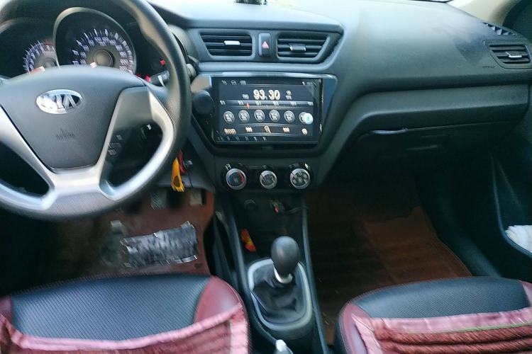 Used Kia K2 2015 Sedan 1.4L MT GLS
