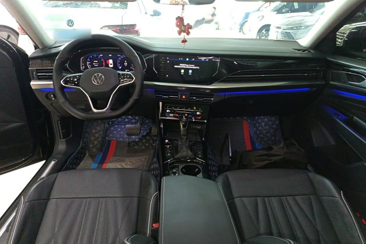 Used Volkswagen Passat 2023 330TSI Luxury Edition
