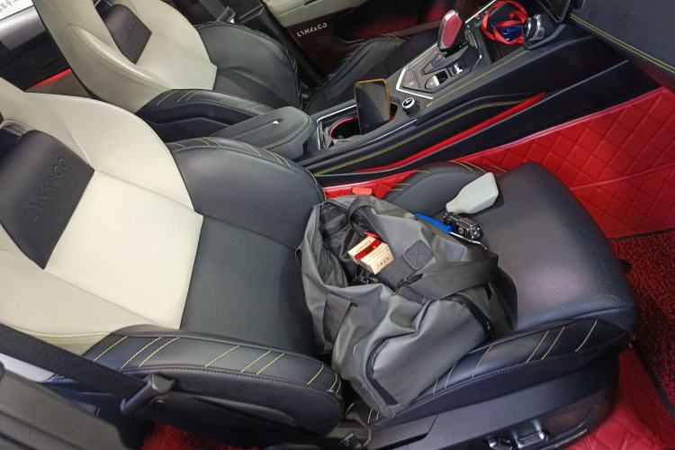 Used Lynk & Co 05 2022 2.0T Two-Wheel Drive Shine Halo
