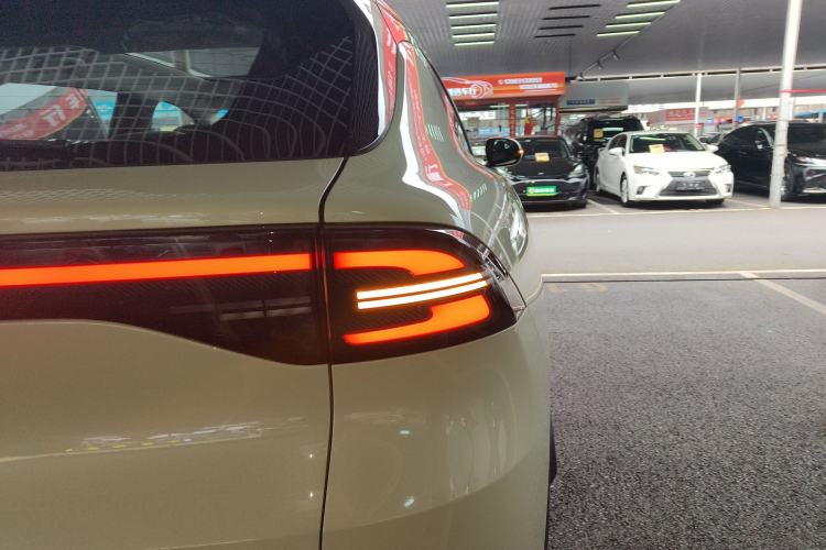 Used CHANGAN NEVO Q05 2026 Model 506 Max Exterior 3