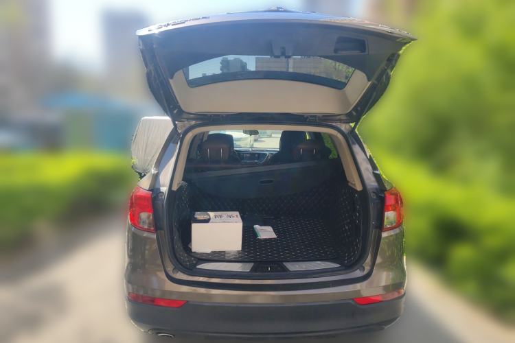 Used Buick Envision 2016 20T Four-Wheel Drive Elite Model Trunk