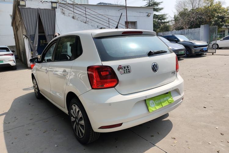 Used Volkswagen Polo 2016 1.6L Automatic Comfort Model