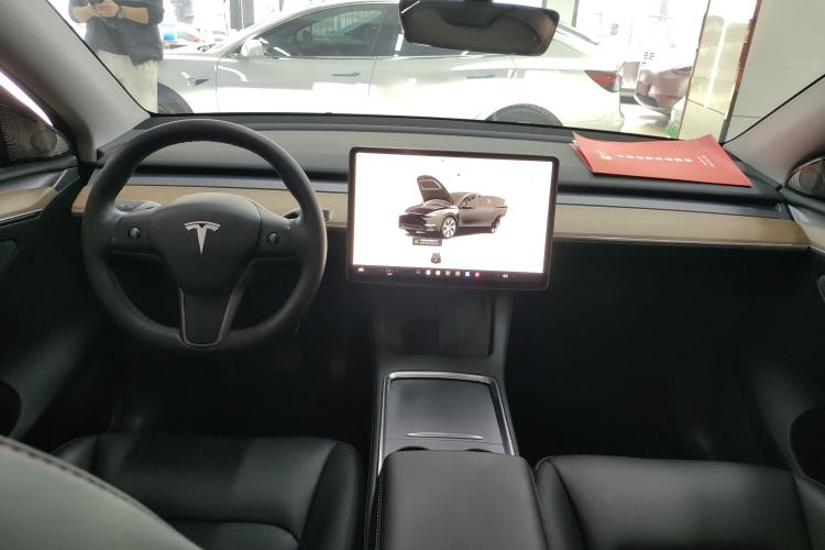 Used Tesla Model Y 2022 Rear-Wheel-Drive Version