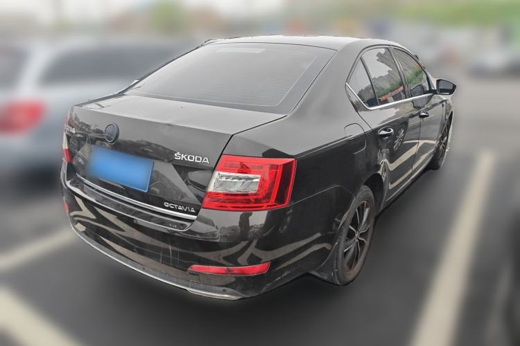 Used Skoda Octavia 2017 1.6L Automatic Smart Drive Edition Rear Right 45 Deg