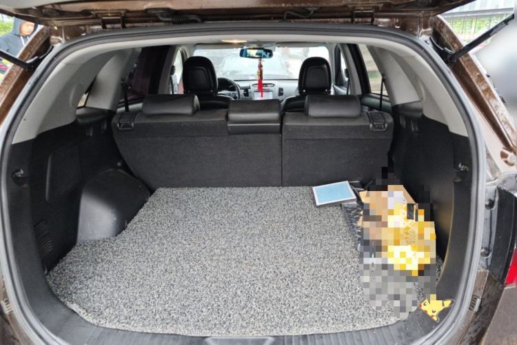 Used Kia Sorento 2013 2.2T 5-Seater Diesel Luxury Edition Trunk