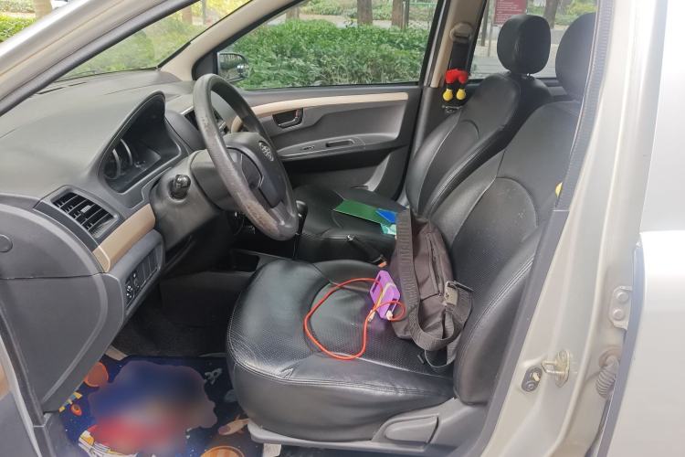 Used FAW Weizhi V5 2012 1.5L AMT Flagship Edition