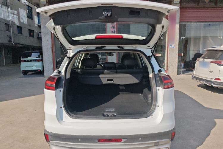 Used Geely Auto Emgrand X7 Sport 2018 1.8TD Automatic Two-Wheel Drive Smart Connect 4G Internet Edition
