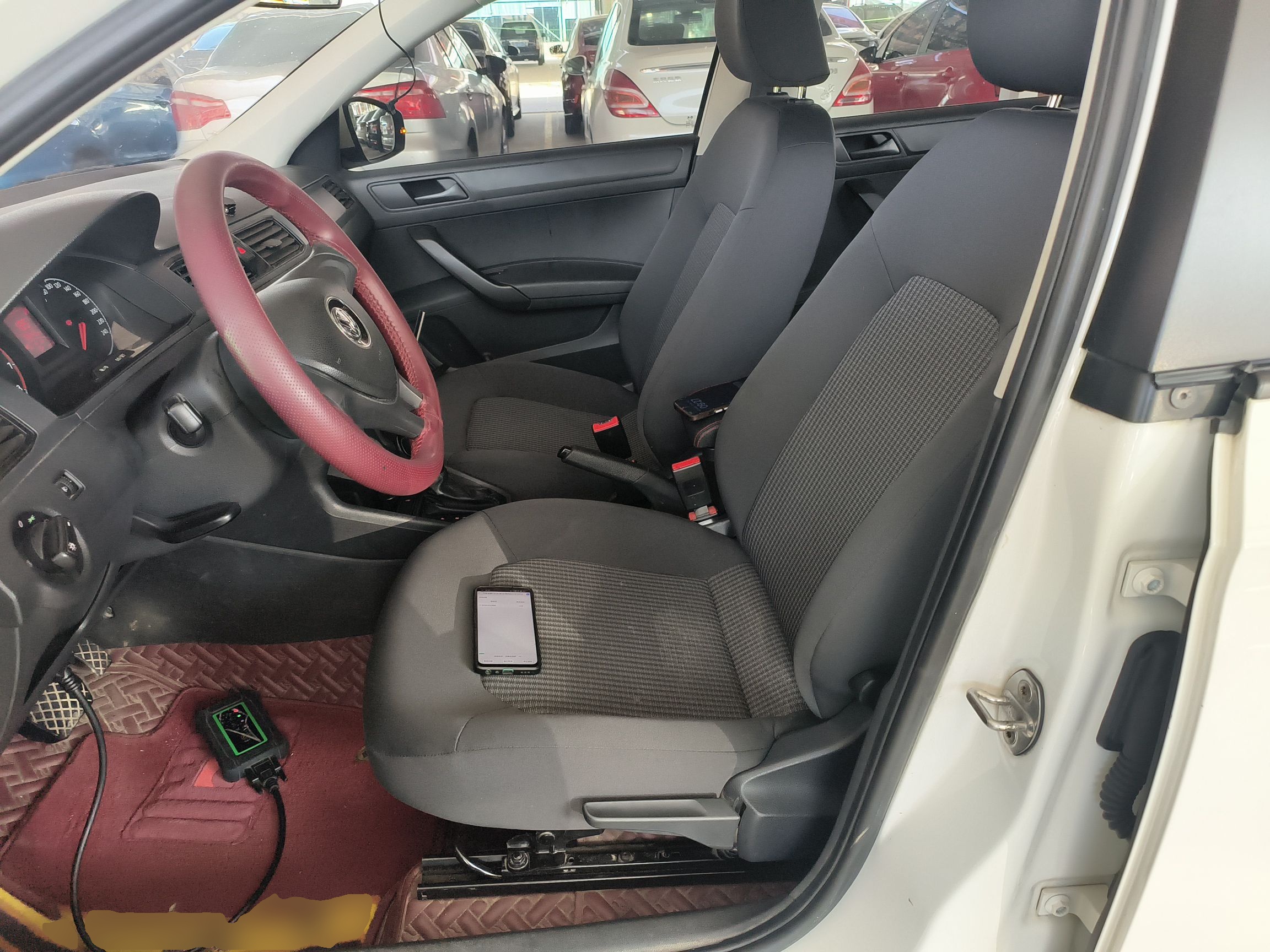 Interior delantero