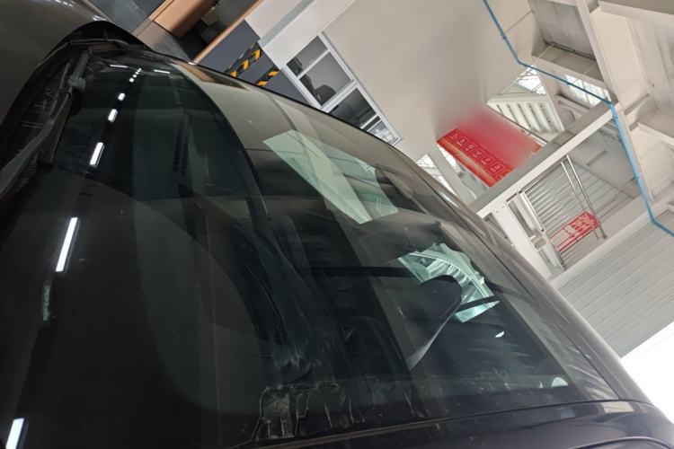 Used Hongqi Tiangong 08 2025 680 Ultra Four-Wheel-Drive Version Roof