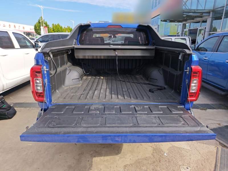 Used SAIC MAXUS T90 2021 2.0T Single-Turbo Automatic Two-Wheel Drive High-Ride Elite Version with Standard Box — 18