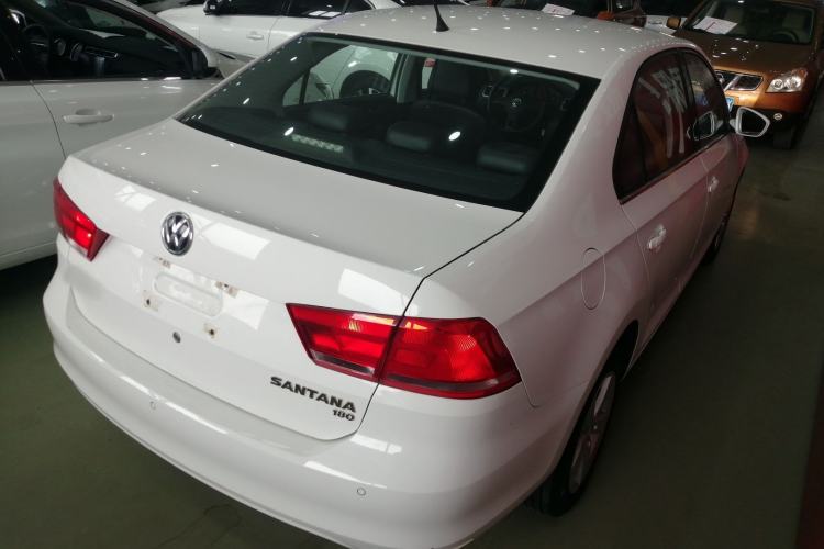 Used Volkswagen Santana 2015 1.6L Automatic Comfort Edition Rear Right 45 Deg