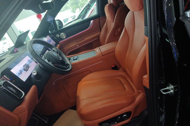 Used Hima AITO M9 2024 Range-Extended Ultra Version 42 kWh 6-Seater Model