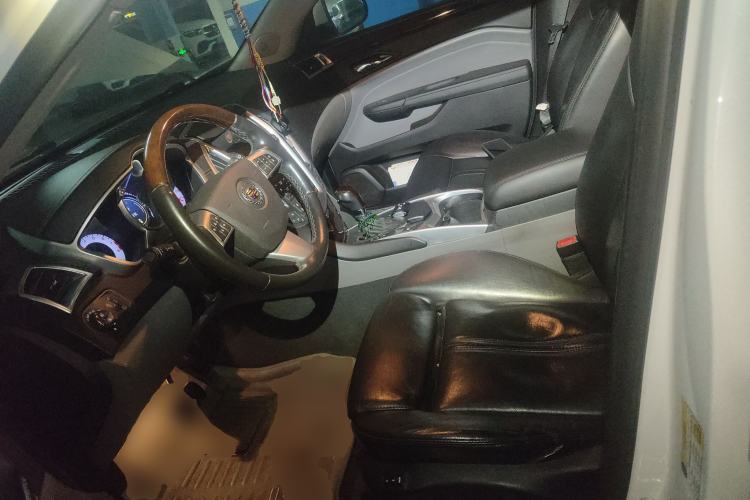 Used Cadillac SRX 2011 3.0L Flagship Edition