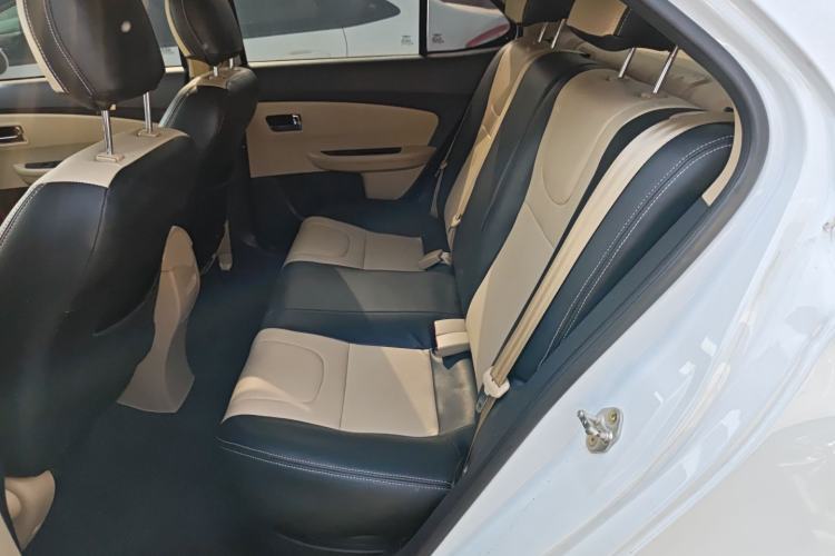 Used Chery E3 2015 1.5L Manual Fashion Model