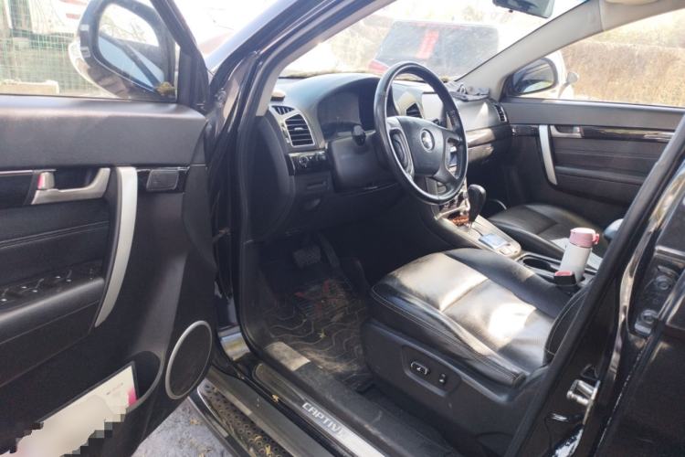 Used Chevrolet Captiva 2014 2.4L 4x4 Flagship Edition 7 Seats Driver Seat