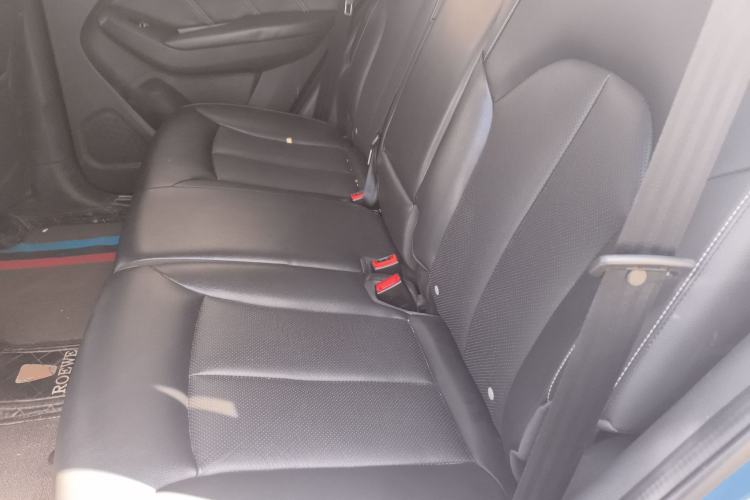 Used Roewe RX5 2016 20T Two-Wheel Drive Automatic Internet Smart Edition
