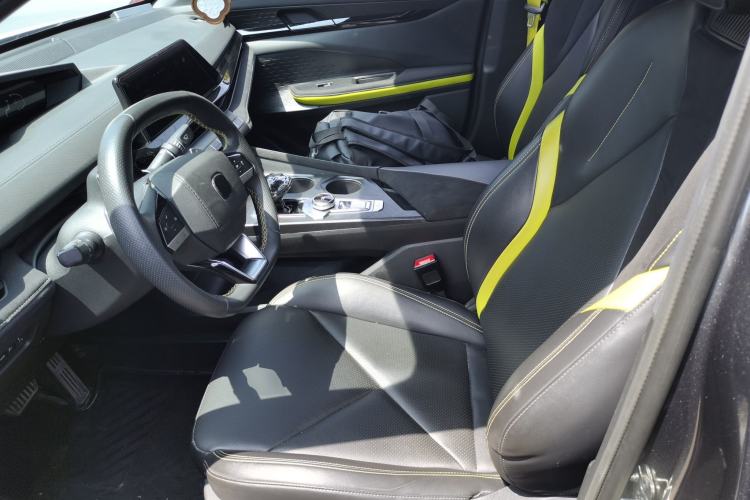 Used CHANGAN UNI-V 2022 1.5T Sport Edition
