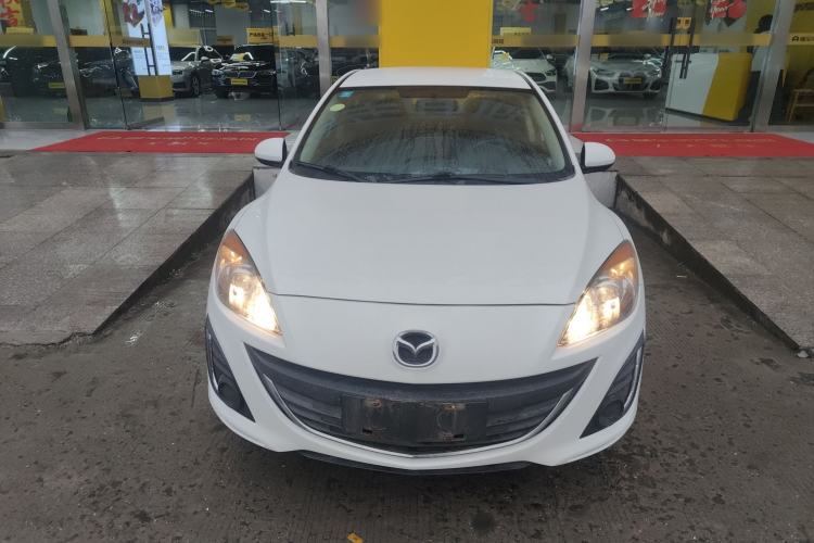 Used Mazda Mazda 3 2015 Sedan 1.6L Automatic Comfort Model