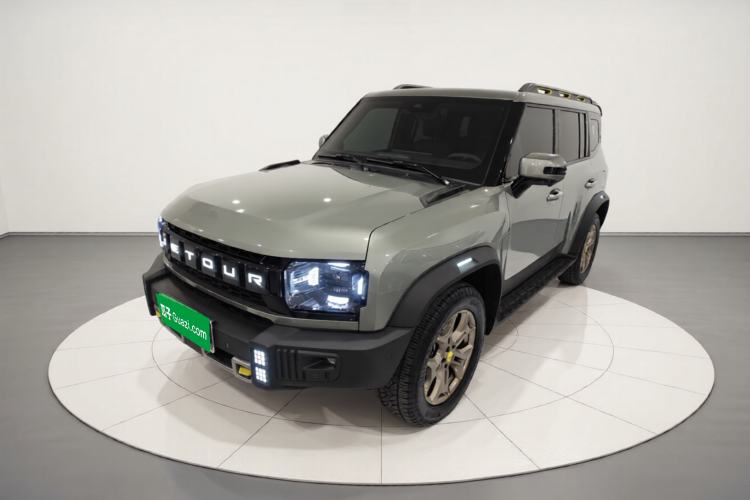 Used JETOUR Traveler 2023 2.0T All-Wheel Drive Conquer PRO