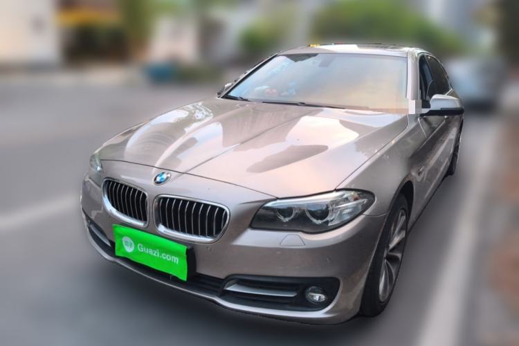 Used BMW 5 Series 2014 528Li Leading Model