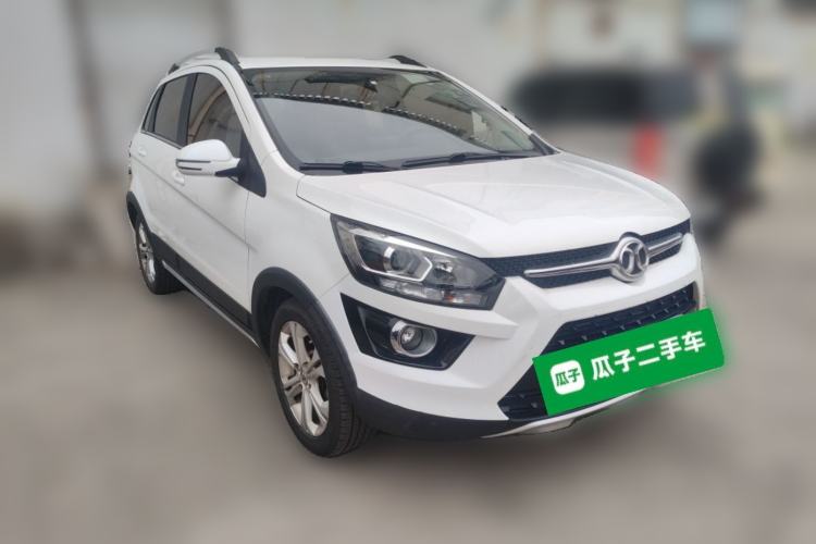 Used BAIC Senova X25 2015 1.5L manual Comfort trim level