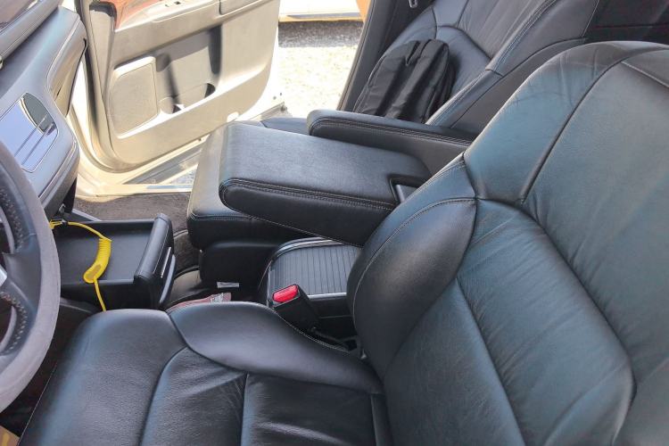 Used Honda Elysion 2016 2.4L Luxury Edition
