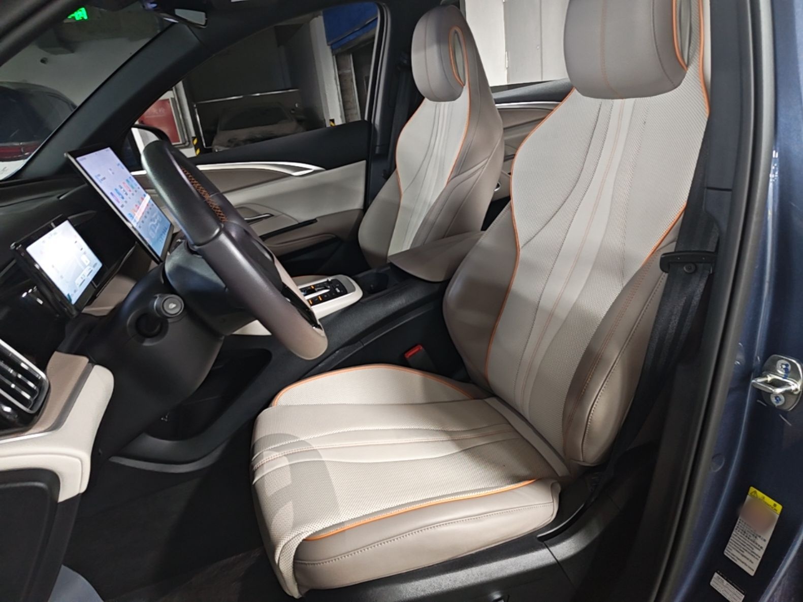 BYD Song Pro New Energy 2024 HONOR Edition DM-i 110KM Excellence Model — снимка 17