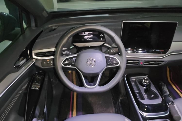 Used Volkswagen ID.4 CROZZ 2026 Model Pure Enjoyment Edition PURE Steering Wheel