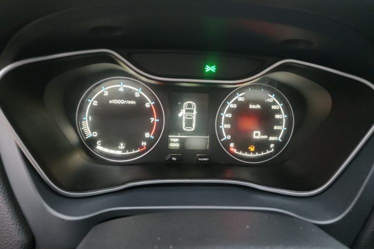 Used Geely Auto Vision X6 2016 1.8L Manual Luxury Model
