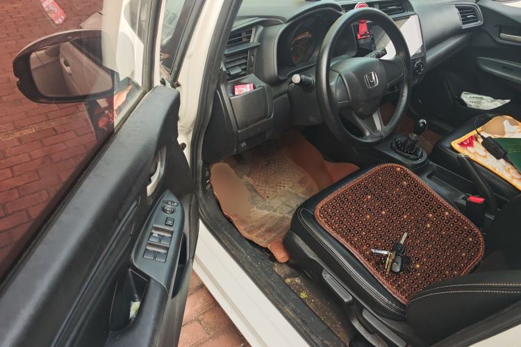 Used Honda Fit 2016 1.5L LX Manual Comfort Model
