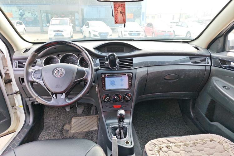 Used Dongfeng Aeolus H30 2013 CROSS 1.6L Manual Luxury Model
