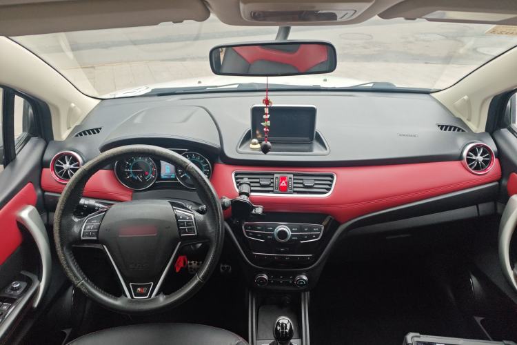 Used Haval H1 2015 1.5L Manual Luxury Model
