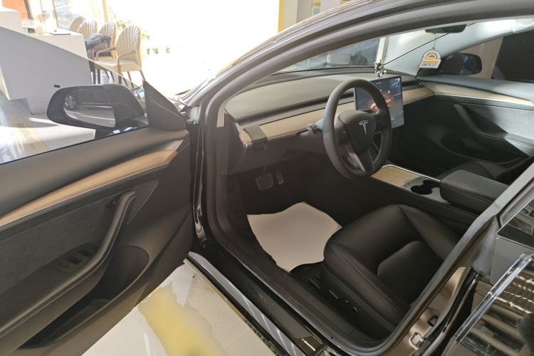 Used Tesla Model 3 2022 Rear-Wheel-Drive Version