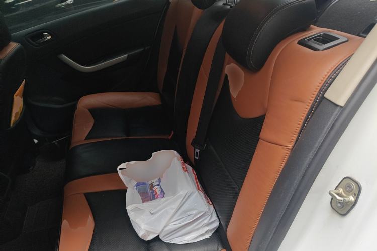 Used Peugeot 408 2013 2.0L Automatic Comfort Edition
