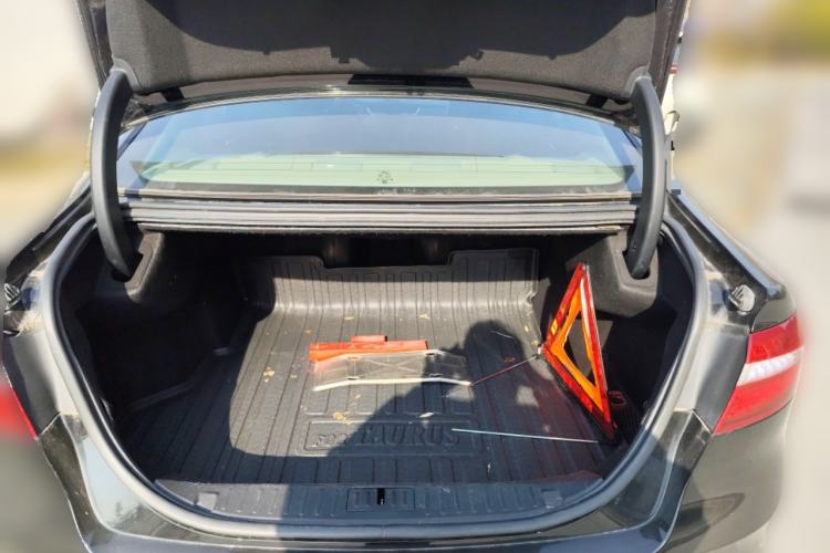 Used Ford Taurus 2018 EcoBoost 245 Premier Edition China V Standard